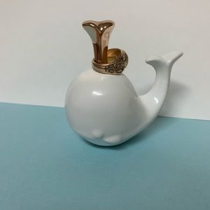 White and Gold Whale Ring Holder